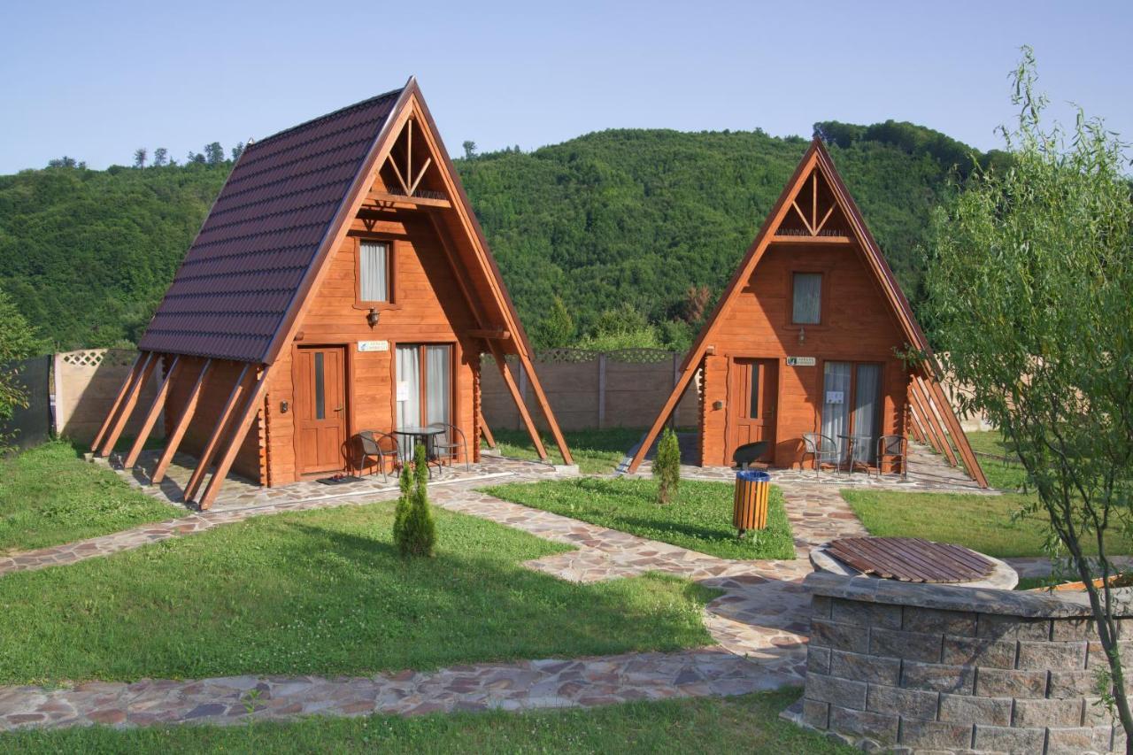 Green Property Dofteana Exterior photo